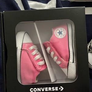 Baby girl Converse
